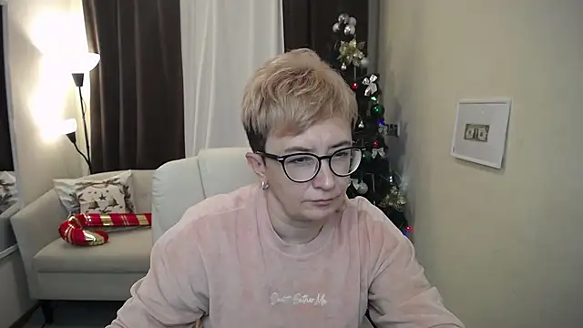 ChristinaRainforce online show from 11.28.25