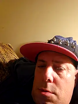 Snapshot of BODY78_M chatting on 11.25.25 BODY78 M online show from 11.25.25