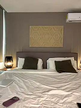 PrincessVeronica online show from 11.30.25