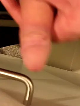 Snapshot of poeperke2830 chatting on 02.24.26 poeperke2830 online show from 02.24.26