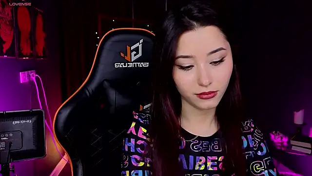 RedMidnight online show from 11.25.25