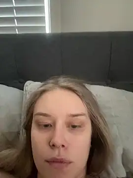 Snapshot of babyblue977 chatting on 02.16.26 babyblue977 online show from 02.16.26