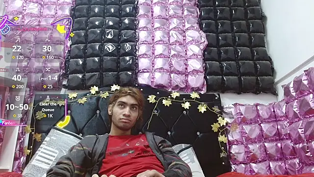 Snapshot of andresdark_07 chatting on 12.17.25 andresdark 07 online show from 12.17.25