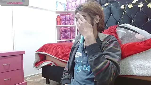 Snapshot of andresdark_07 chatting on 01.07.26 andresdark 07 online show from 01.07.26