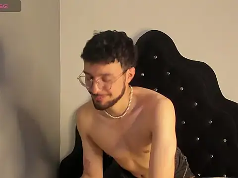 JonnyGreey online show from 12.04.25