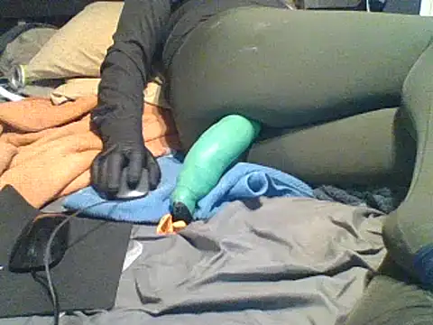 xxxenzo1 online show from 12.09.24