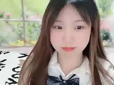 Poppy13 online show from 11.25.25