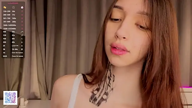 CoraleeSpadlin online show from 11.29.25