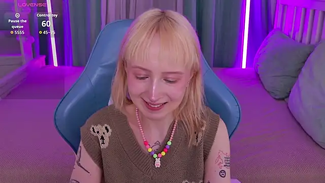 Snapshot of _Babyface_ chatting on 05.18.26 Babyface online show from 05.18.26