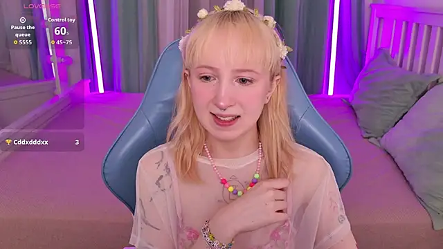 Snapshot of _Babyface_ chatting on 06.18.26 Babyface online show from 06.18.26
