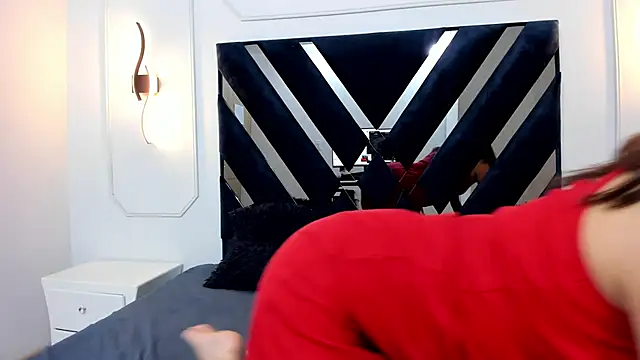 Snapshot of AmarantaLorens_ chatting on 11.27.25 AmarantaLorens online show from 11.27.25