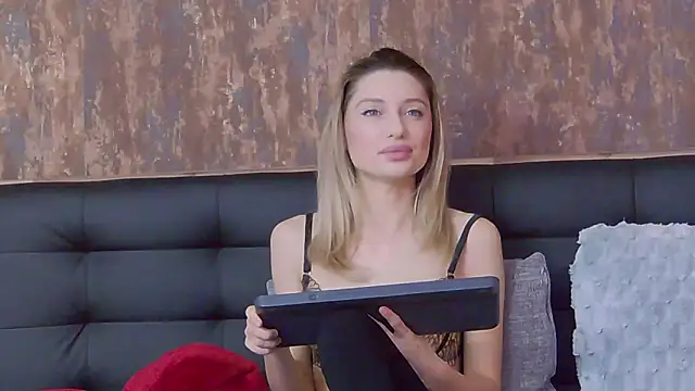 SilviaPastori online show from 02.03.26