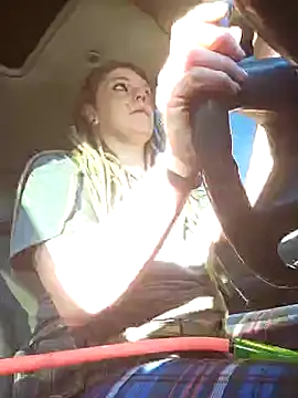 Snapshot of Horny_hippie chatting on 01.03.25 Horny hippie online show from 01.03.25