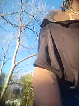 Snapshot of Horny_hippie chatting on 03.11.25 Horny hippie online show from 03.11.25