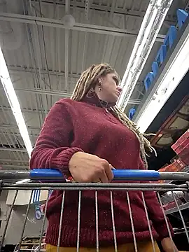 Snapshot of Horny_hippie chatting on 10.11.25 Horny hippie online show from 10.11.25