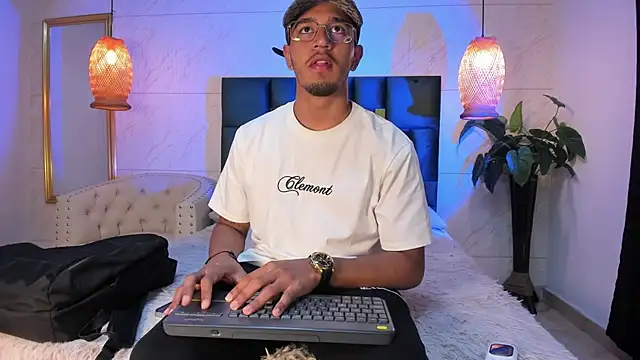 Brand Collins online show from 11.29.25