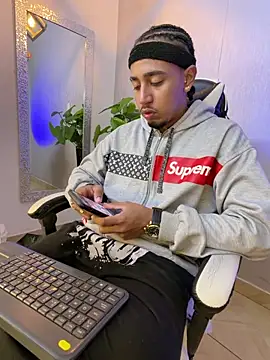 Brand Collins online show from 05.26.26