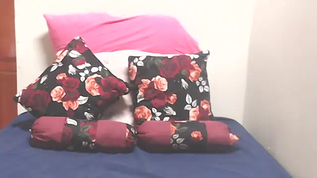 KittyPussyZA online show from 02.15.26