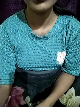 RASHMI SHARMA9 online show from 12.18.25