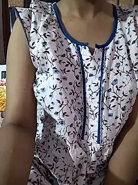 RASHMI SHARMA9 online show from 05.20.26
