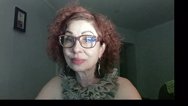 Snapshot of Kelly_Flurr chatting on 05.21.26 Kelly Flurr online show from 05.21.26