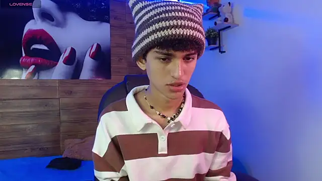 Michaelkoiv online show from 11.28.25