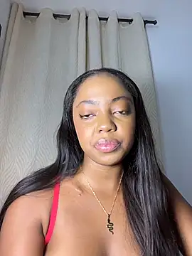 Snapshot of TiiffanyJackson_ chatting on 12.17.25 TiiffanyJackson online show from 12.17.25