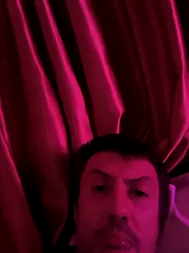 Snapshot of w1cked_couple chatting on 02.10.26 w1cked couple online show from 02.10.26