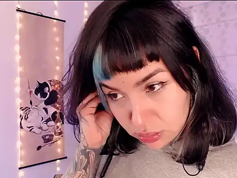 Snapshot of justmartina_ chatting on 02.24.26 justmartina online show from 02.24.26