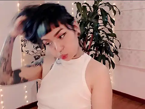 Snapshot of justmartina_ chatting on 03.01.26 justmartina online show from 03.01.26