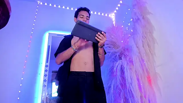 All fetiche online show from 11.27.25