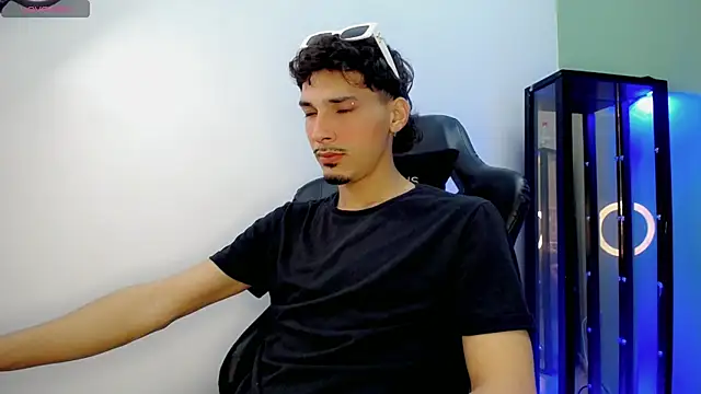 Yankeee  online show from 12.02.25