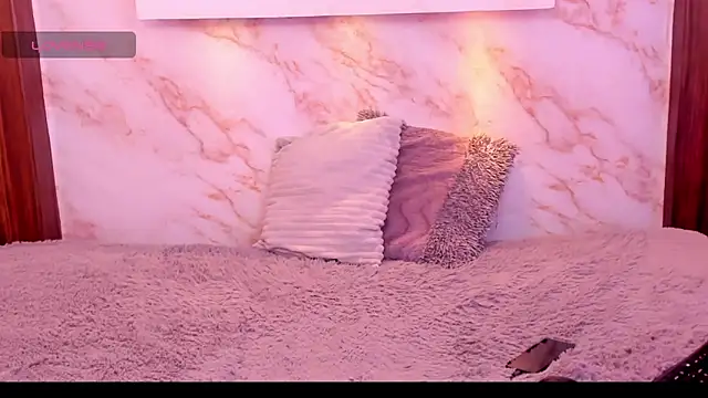 Dakota ferreti  online show from 03.26.26