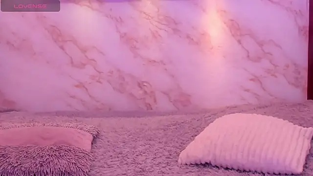 Dakota ferreti  online show from 03.29.26