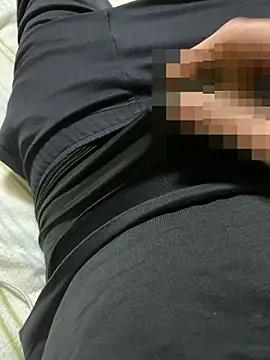 Snapshot of takashiT0903 chatting on 12.15.25 takashiT0903 online show from 12.15.25