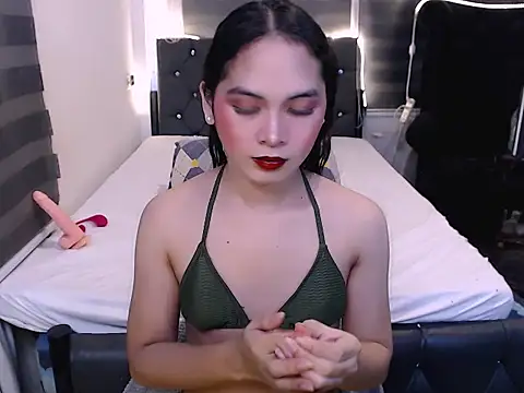 sylvannia cumslut online show from 12.01.25