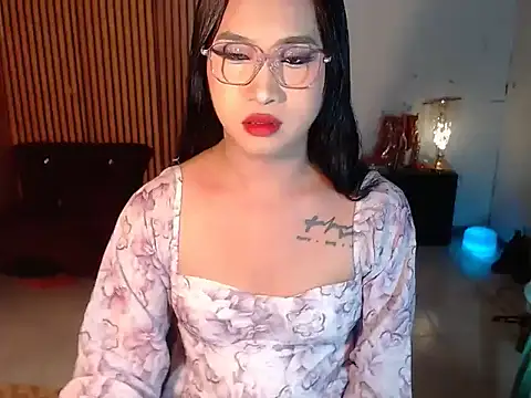 Snapshot of Sweet_kendall_xxx chatting on 05.04.26 Sweet kendall xxx online show from 05.04.26