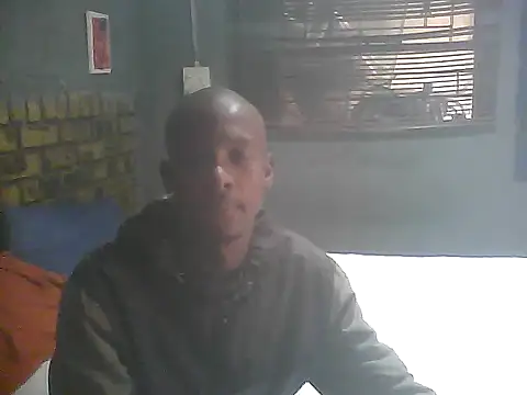 Snapshot of Longinchdick chatting on 07.14.26 Longinchdick online show from 07.14.26