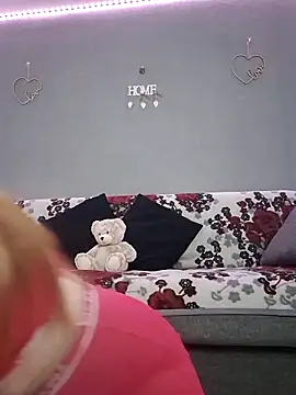 Snapshot of dixielarys chatting on 03.03.26 dixielarys online show from 03.03.26