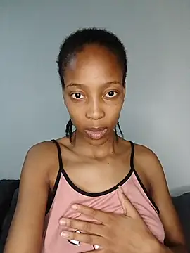 MsParisSmith online show from 11.28.25