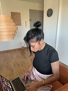 Snapshot of Soniaxxx31 chatting on 02.03.26 Soniaxxx31 online show from 02.03.26