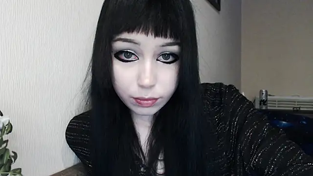 Snapshot of Lucyy666 chatting on 12.15.25 Lucyy666 online show from 12.15.25
