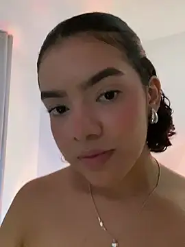 fluffycurls online show from 03.02.26