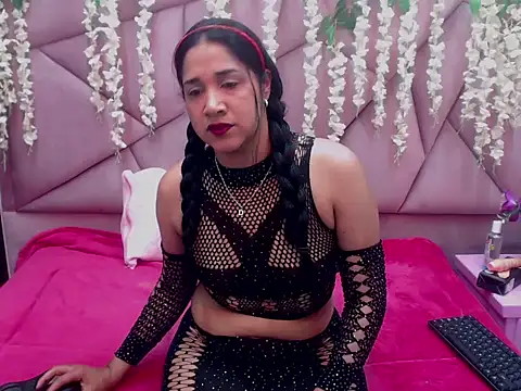 seleneRose69 online show from 12.05.25