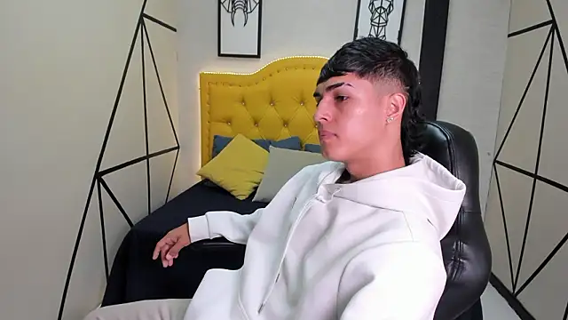 Snapshot of Ethan_Jamees chatting on 02.23.26 Ethan Jamees online show from 02.23.26