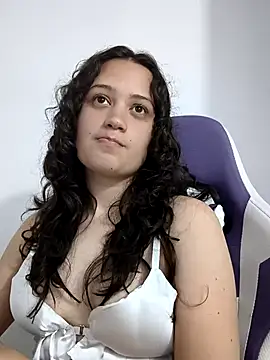 Alana 444 online show from 02.15.26