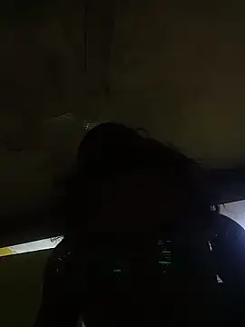 Snapshot of qaarlyfogosa chatting on 12.15.25 qaarlyfogosa online show from 12.15.25