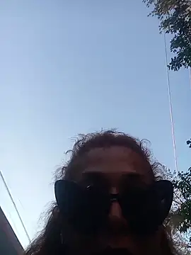 Snapshot of qaarlyfogosa chatting on 12.17.25 qaarlyfogosa online show from 12.17.25