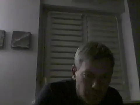 Snapshot of lorisaux chatting on 11.27.25 lorisaux online show from 11.27.25