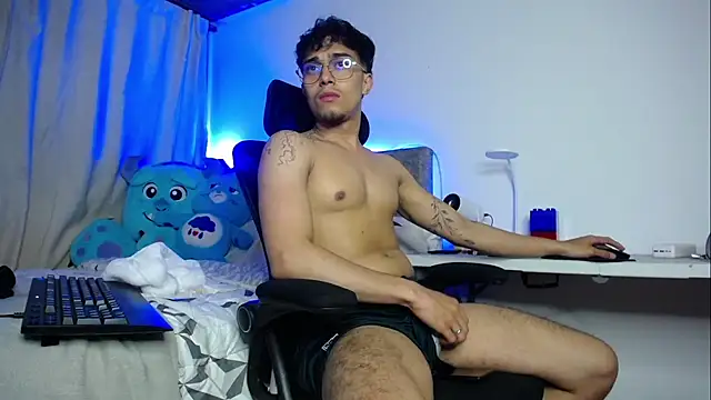 Thyler west23 online show from 12.02.25